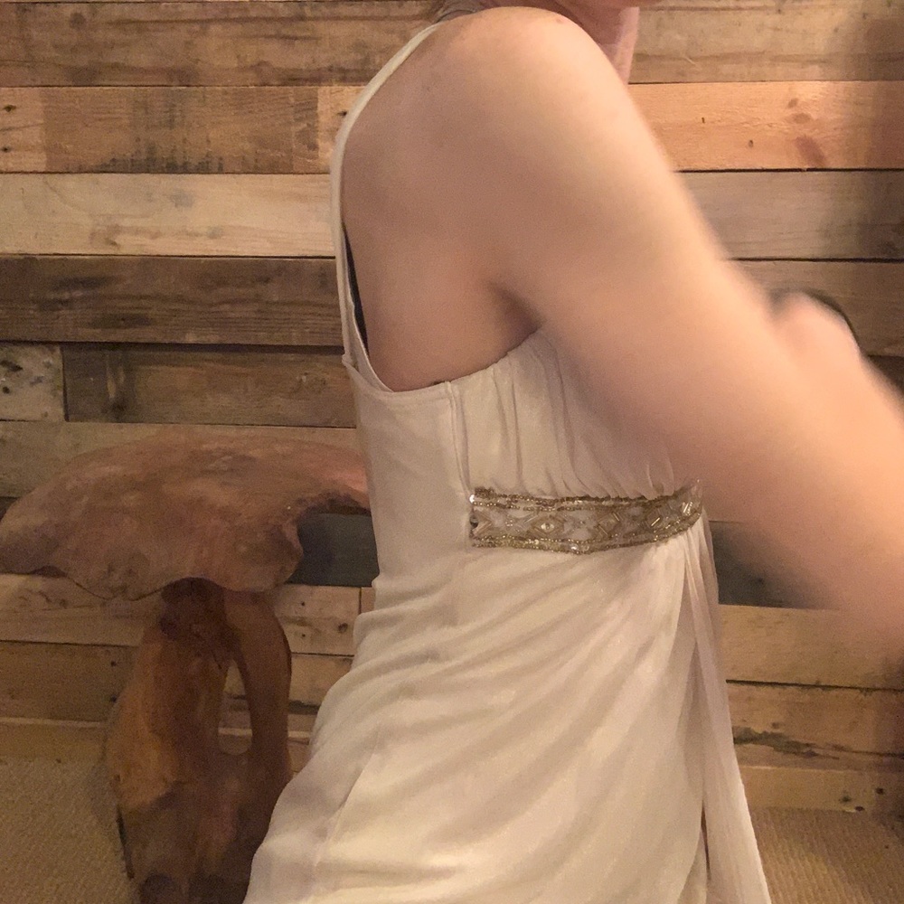 City Triangles Cream Gold Prom Dress - Picture 11 of 14